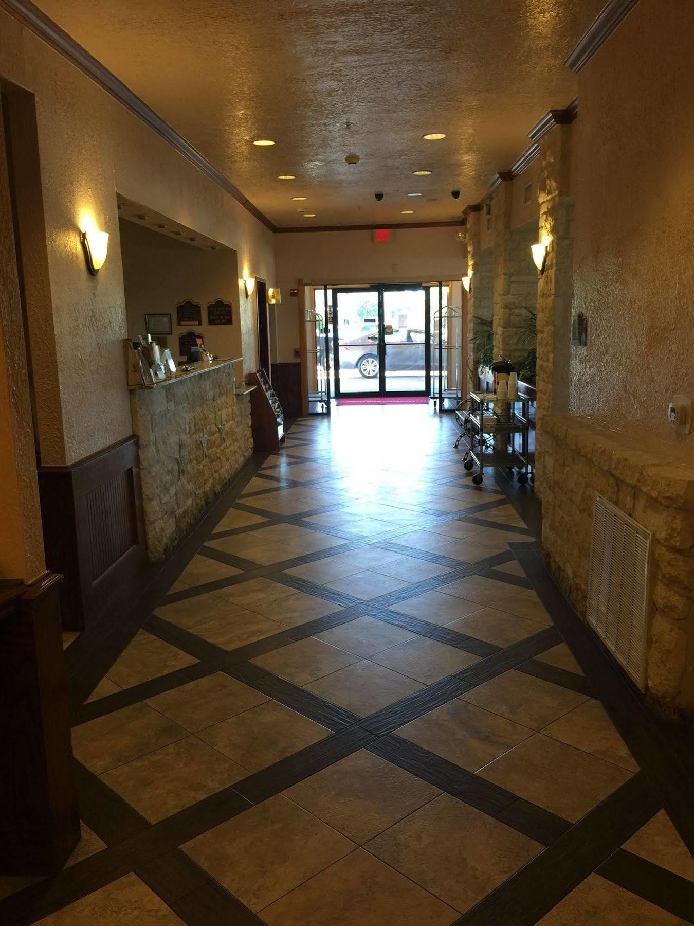Fredericksburg Hill Country Hotel Buitenkant foto