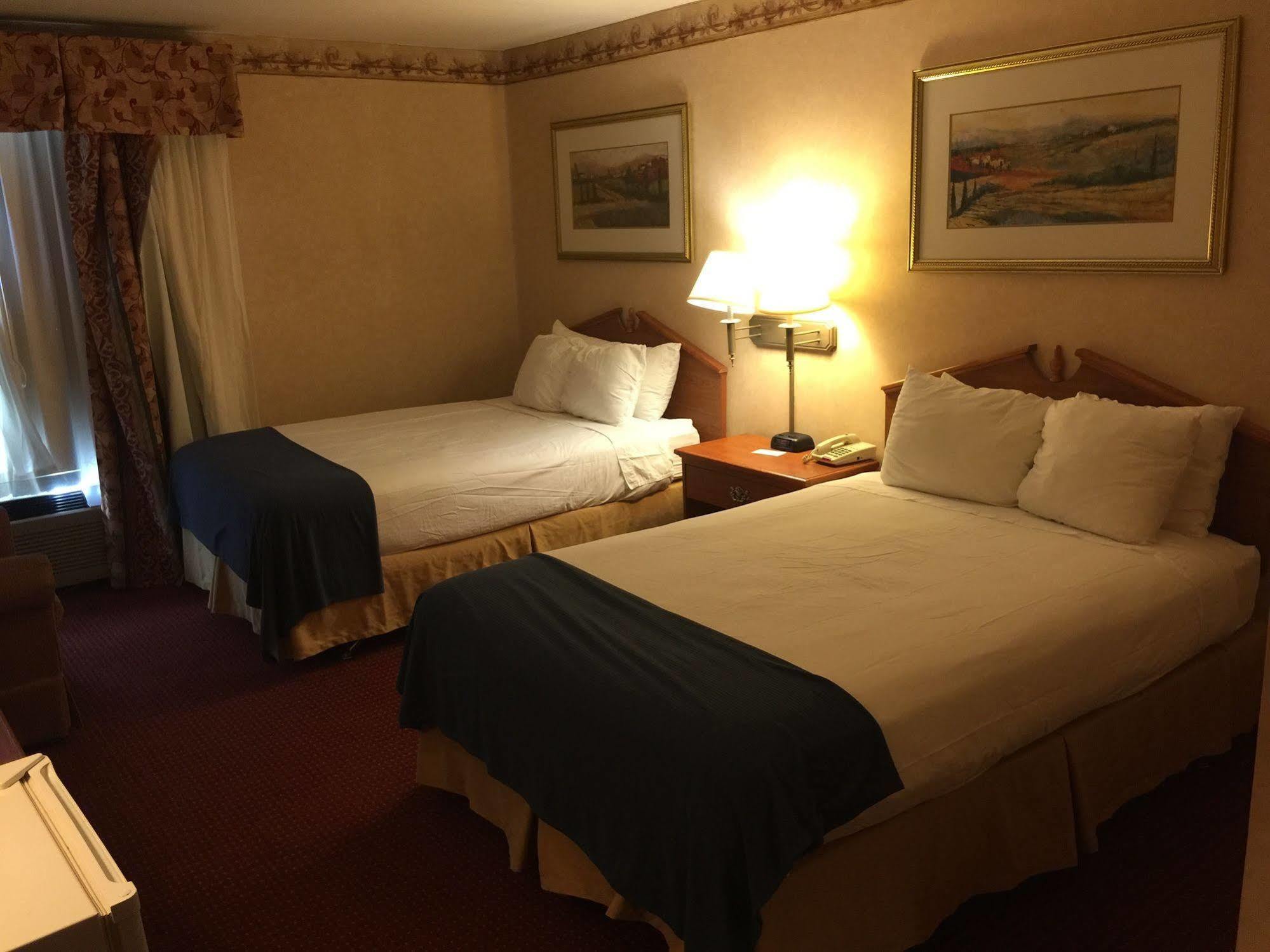 Fredericksburg Hill Country Hotel Buitenkant foto