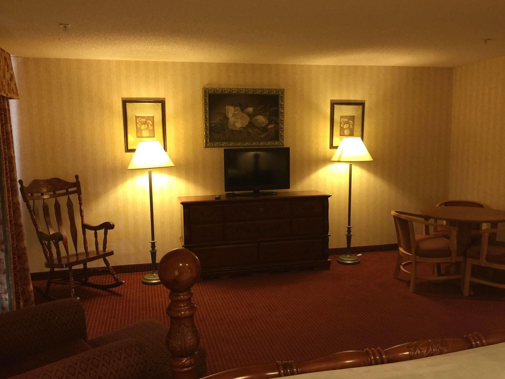 Fredericksburg Hill Country Hotel Buitenkant foto